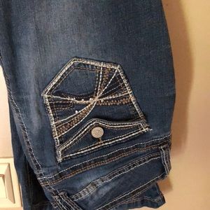 Wallflower Jeans